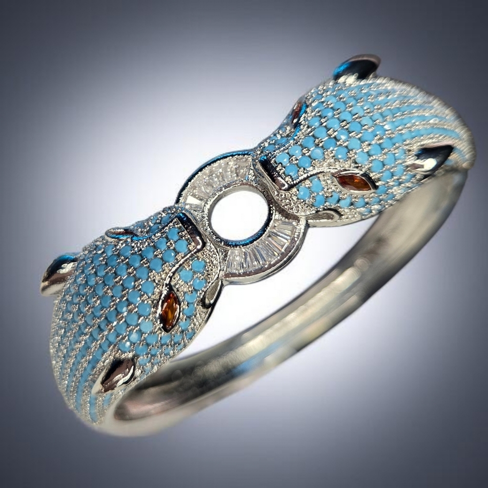 Luxury Silver Plated Chunky Duo Panther Head Doorknocker Crystal Bracelet - Picture 3 of 8